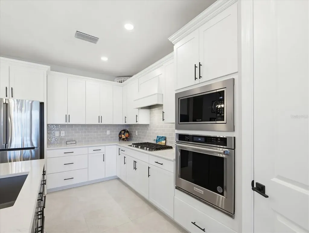 10329 Sun Isle Drive Englewood FL 34223