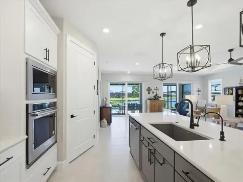 10329 Sun Isle Drive Englewood FL 34223