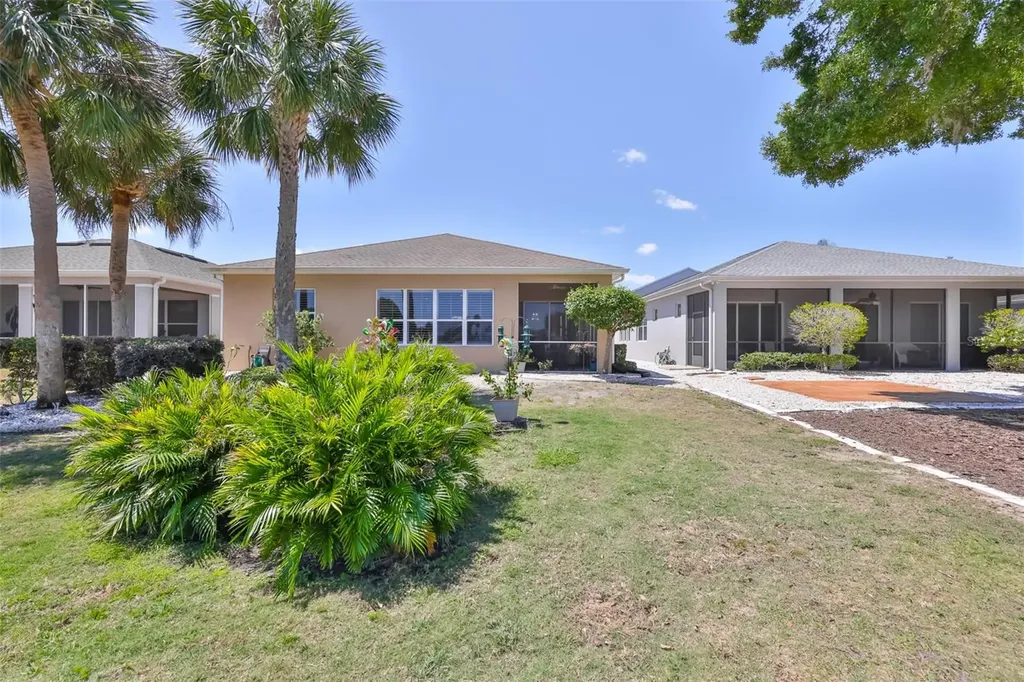 828 Regal Manor Way Sun City Center FL 33573