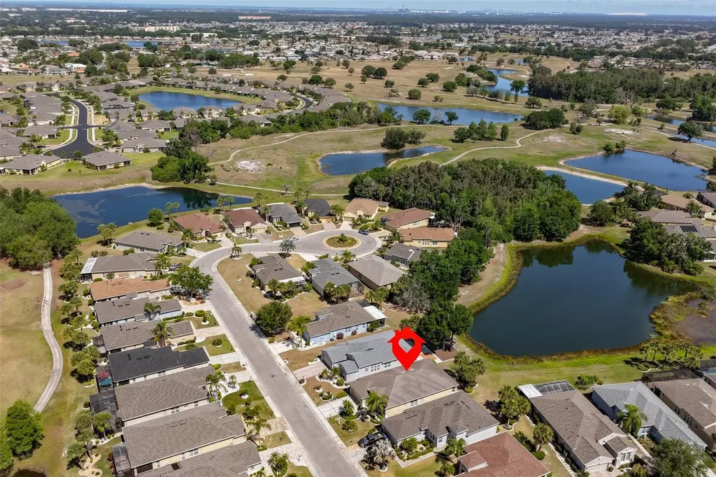 828 Regal Manor Way Sun City Center FL 33573