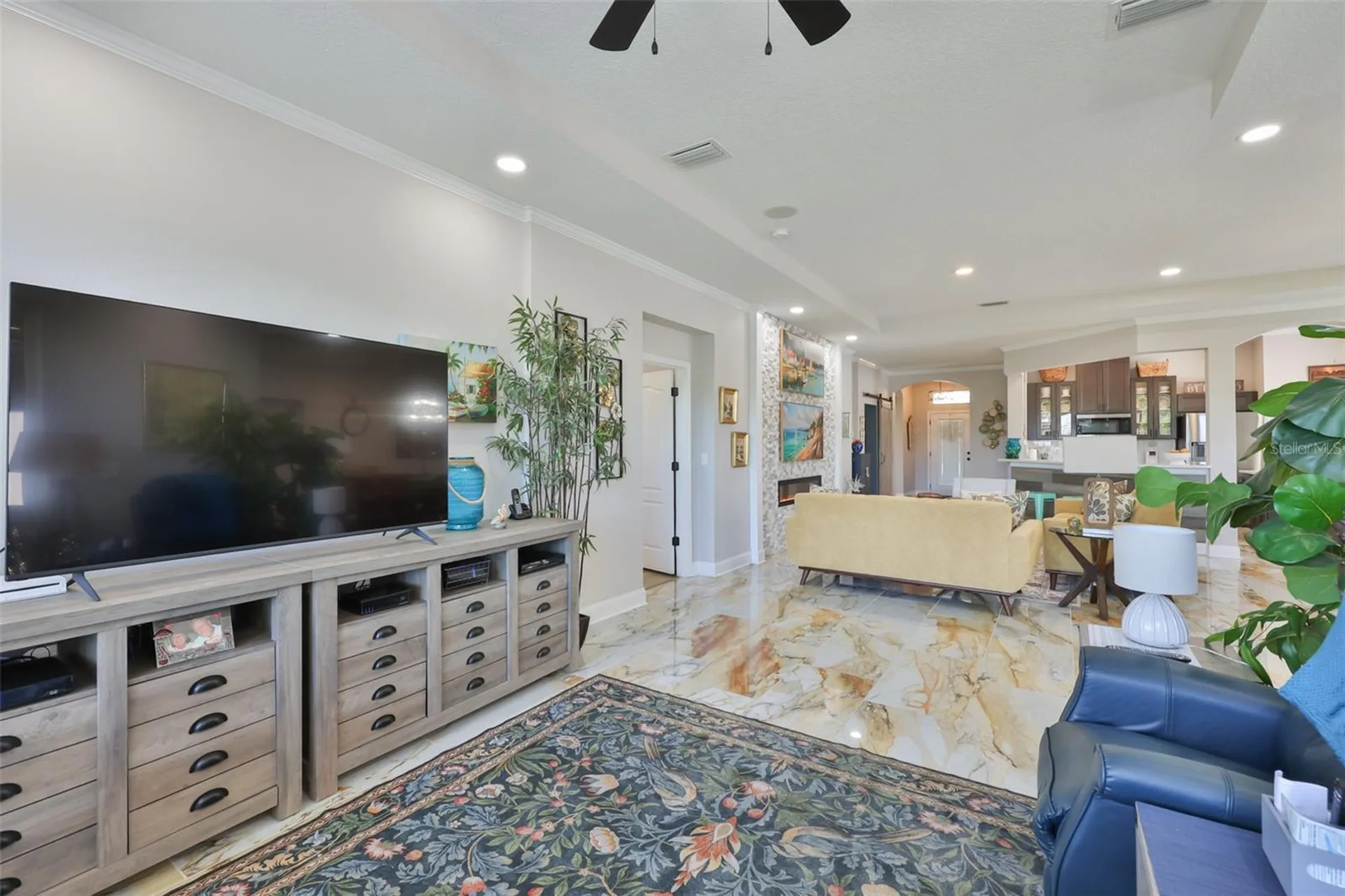 828 Regal Manor Way Sun City Center FL 33573