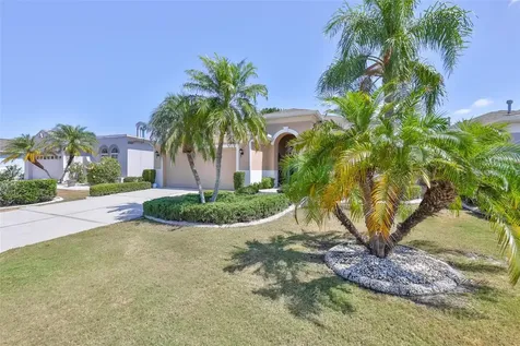 828 Regal Manor Way Sun City Center FL 33573