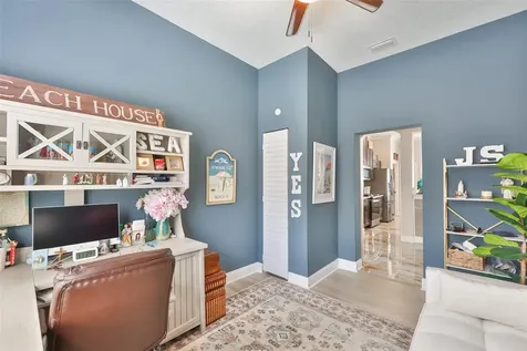 828 Regal Manor Way Sun City Center FL 33573