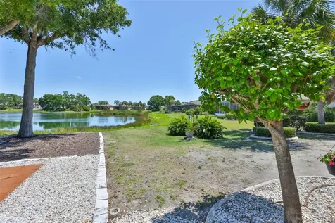 828 Regal Manor Way Sun City Center FL 33573