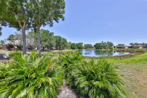828 Regal Manor Way Sun City Center FL 33573