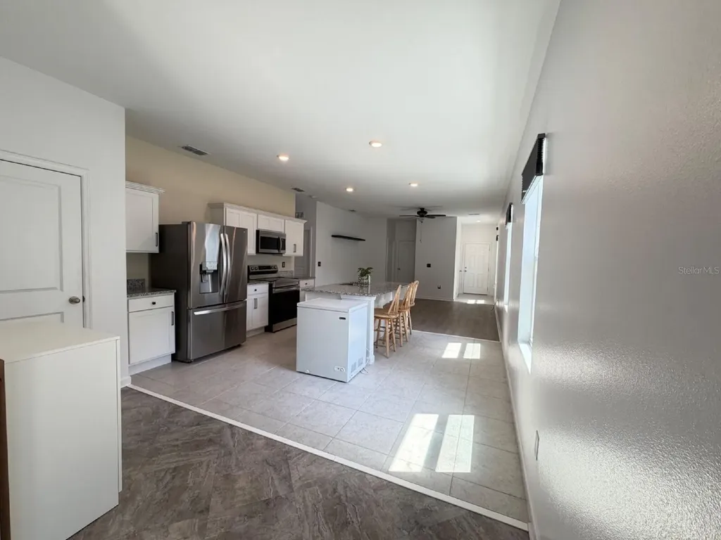 2021 Hemingway Circle Groveland FL 34736