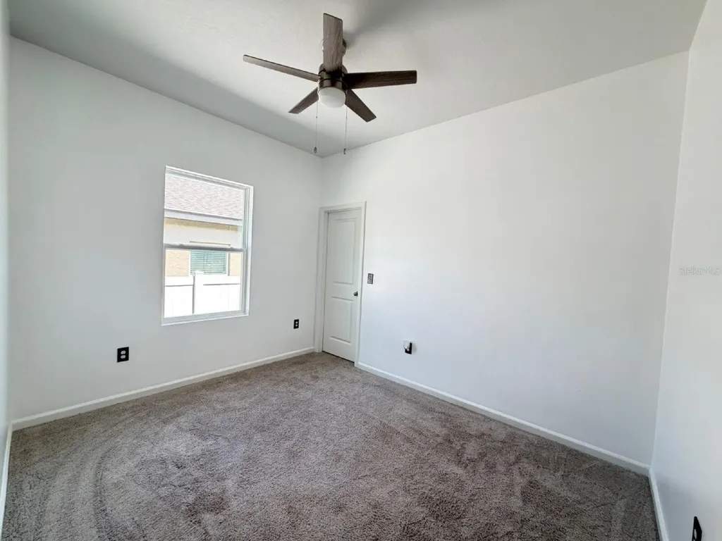 2021 Hemingway Circle Groveland FL 34736