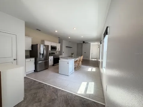 2021 Hemingway Circle Groveland FL 34736