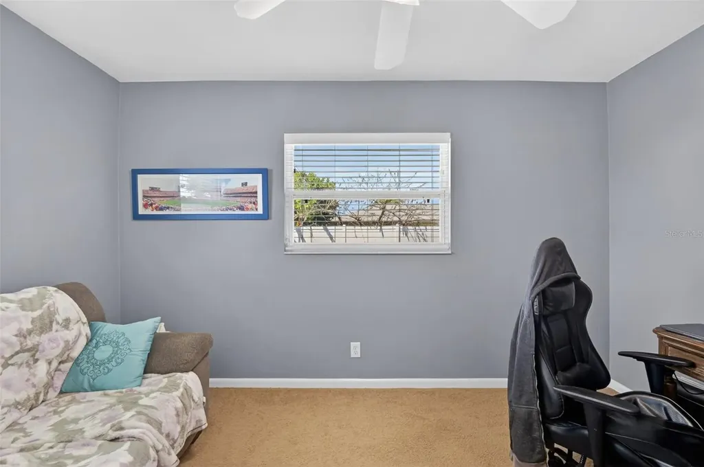 1305 SE 37th Terrace Cape Coral FL 33904