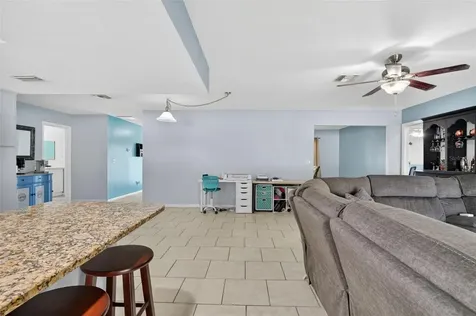 1305 SE 37th Terrace Cape Coral FL 33904