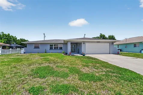 1305 SE 37th Terrace Cape Coral FL 33904