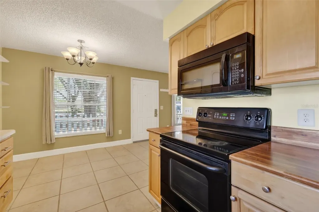 610 Palmetto Drive Mascotte FL 34753