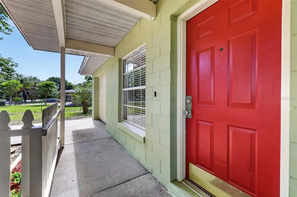 610 Palmetto Drive Mascotte FL 34753