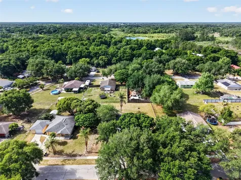 610 Palmetto Drive Mascotte FL 34753