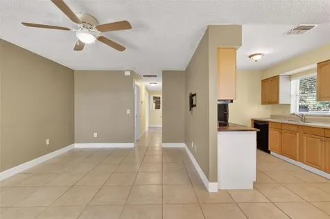 610 Palmetto Drive Mascotte FL 34753