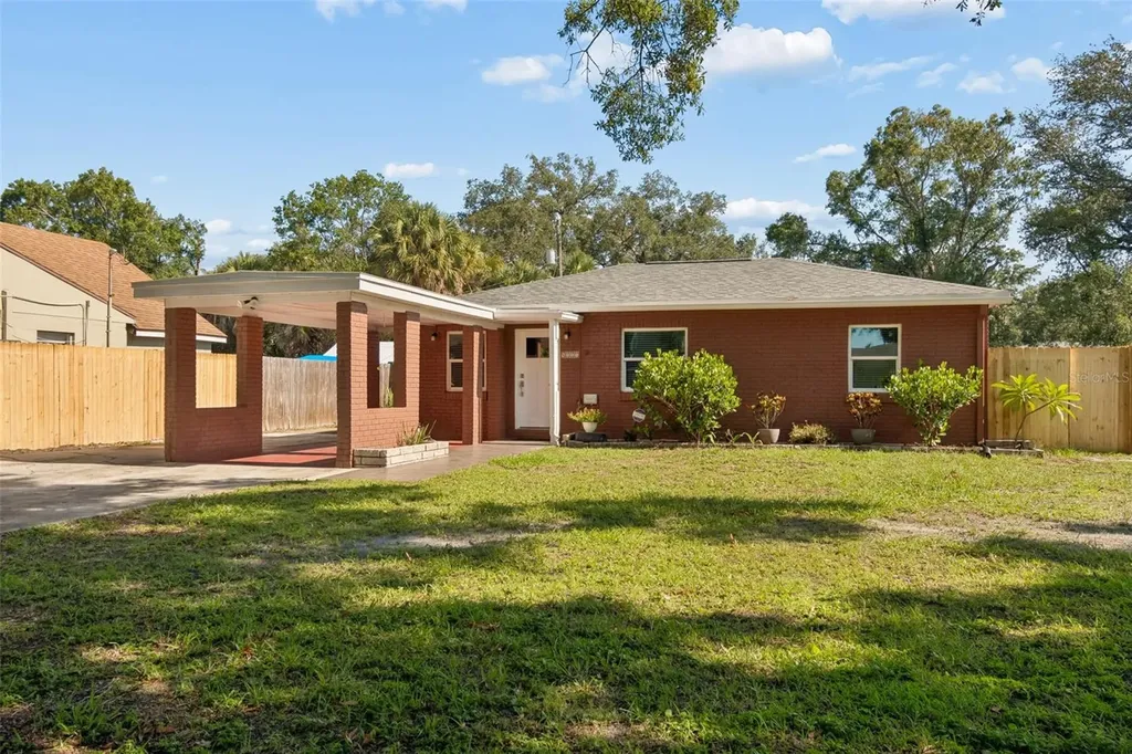 4727 W Anita Boulevard Tampa FL 33611