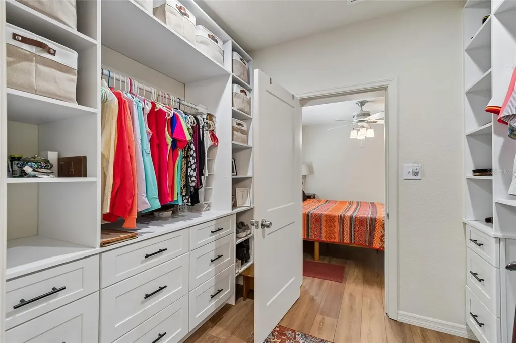 4727 W Anita Boulevard Tampa FL 33611