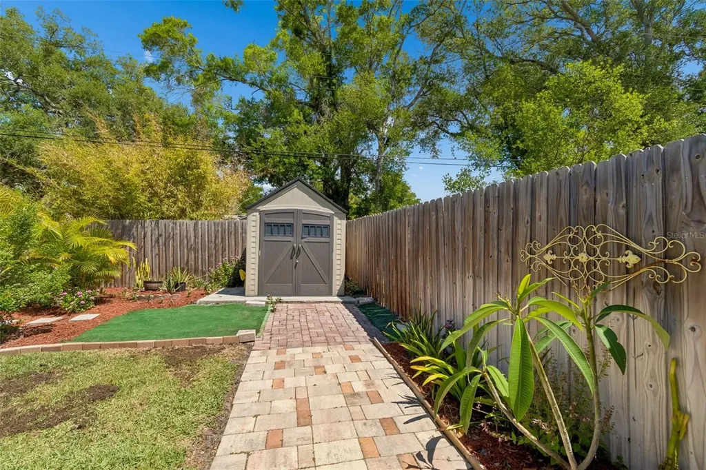 4727 W Anita Boulevard Tampa FL 33611