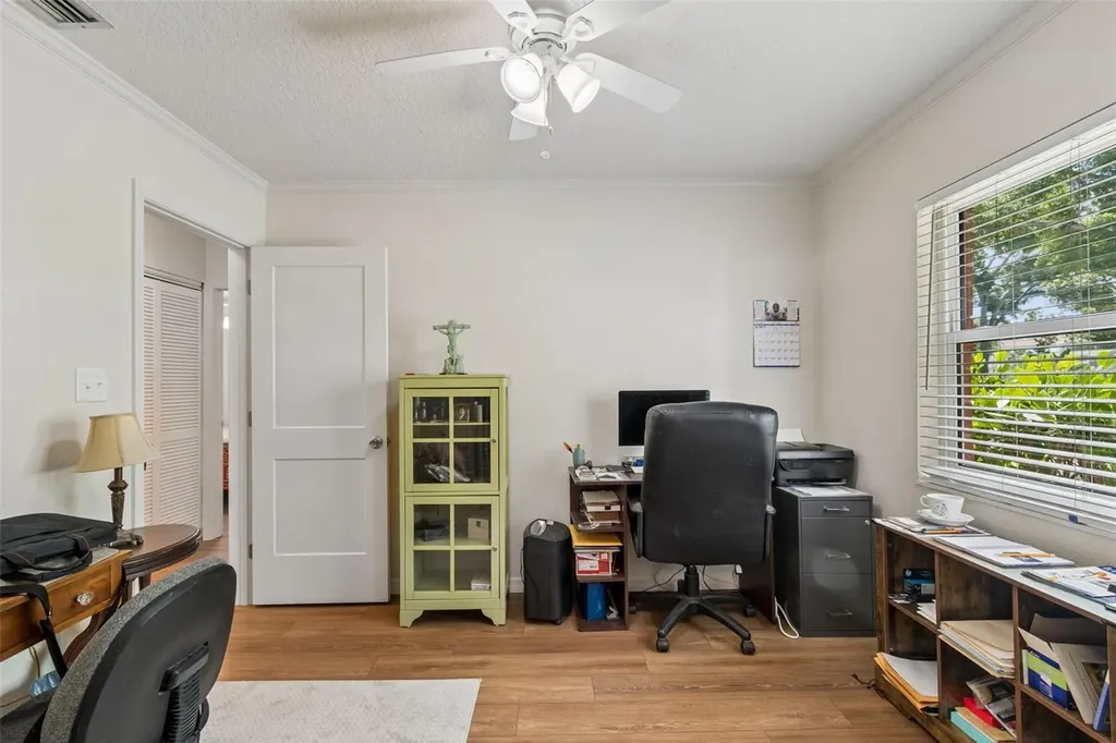 4727 W Anita Boulevard Tampa FL 33611