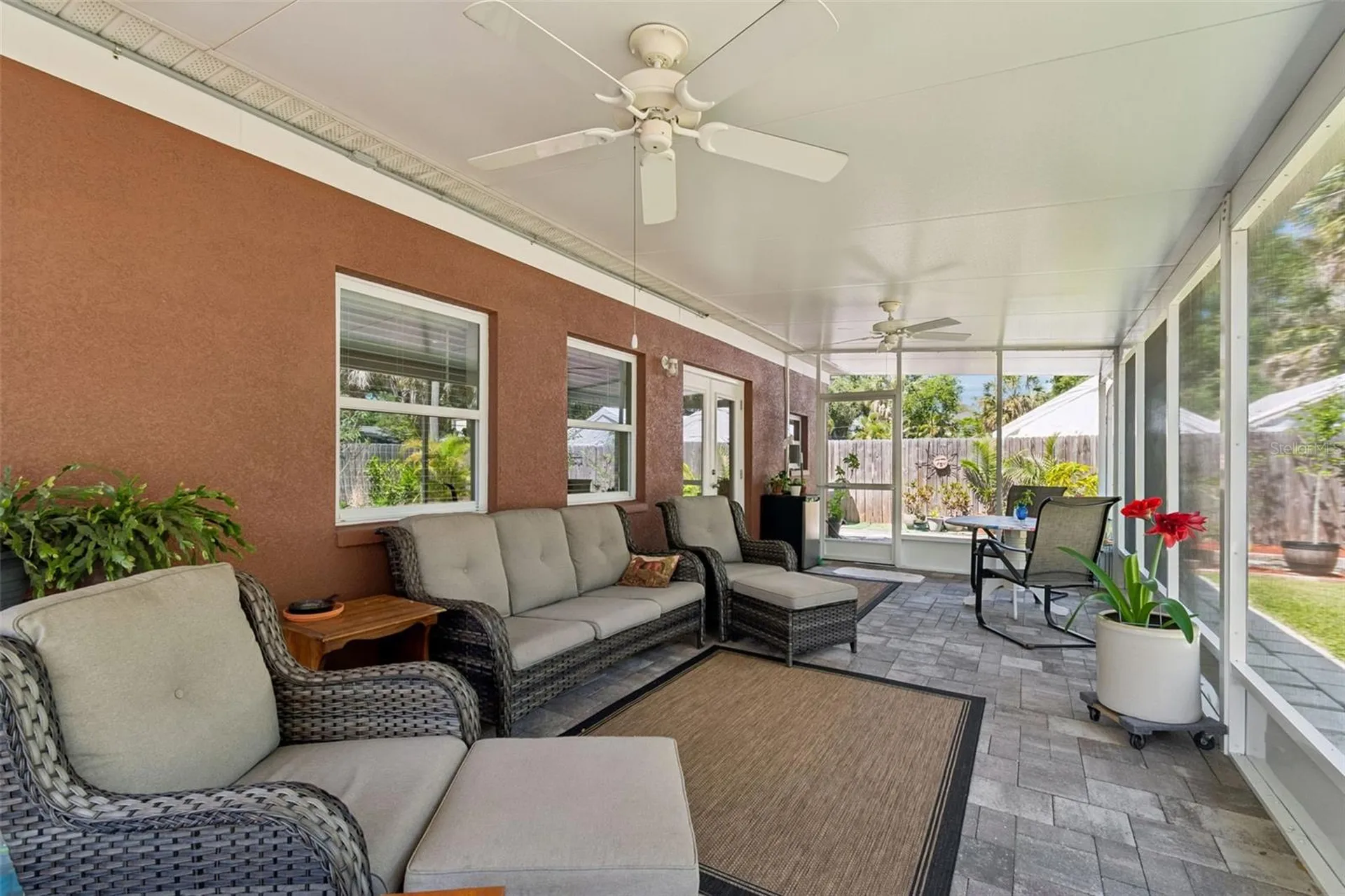 4727 W Anita Boulevard Tampa FL 33611