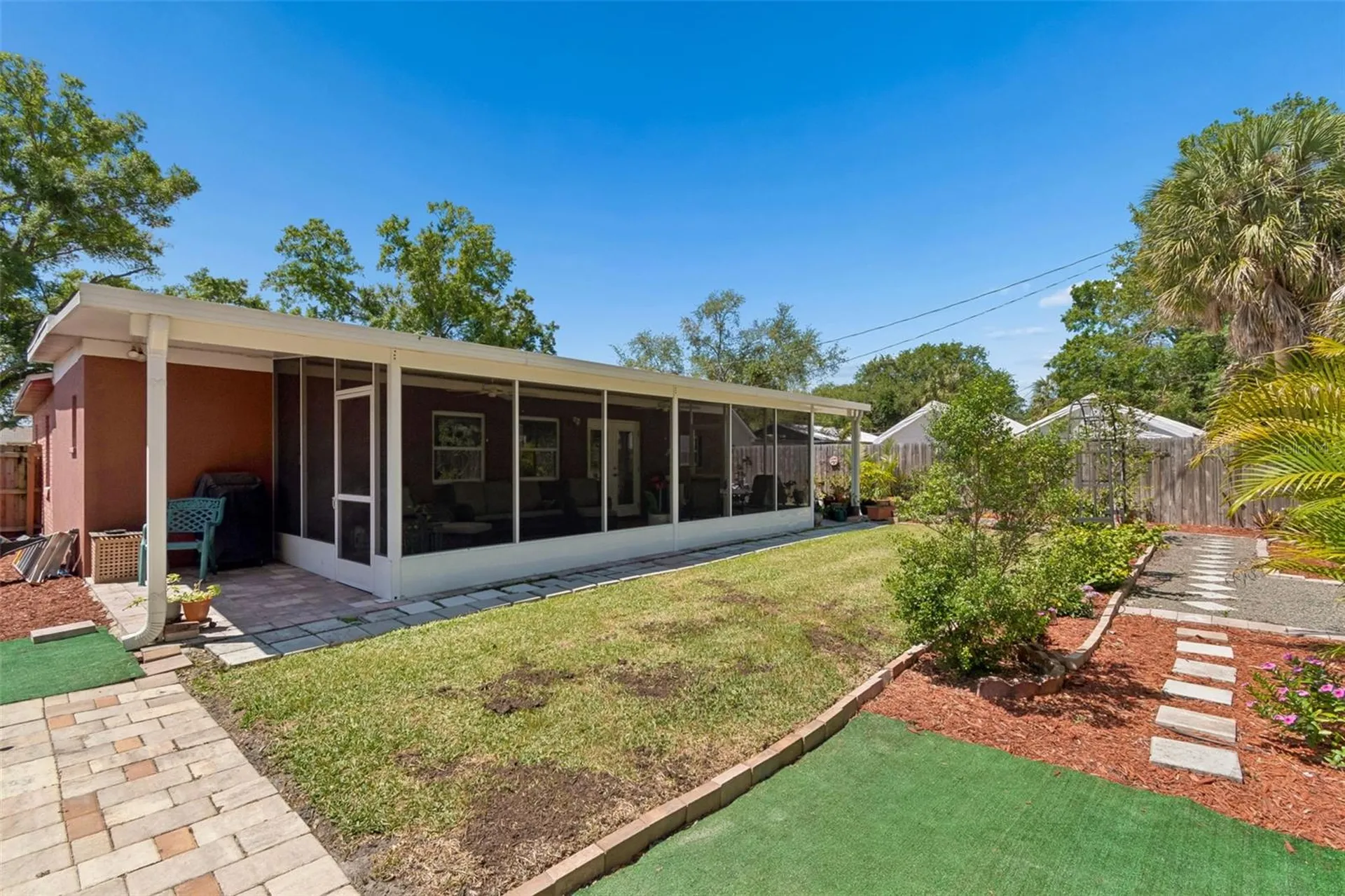 4727 W Anita Boulevard Tampa FL 33611