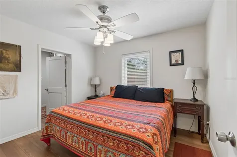 4727 W Anita Boulevard Tampa FL 33611