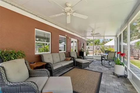 4727 W Anita Boulevard Tampa FL 33611