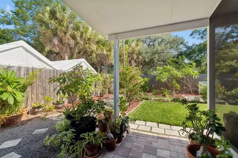 4727 W Anita Boulevard Tampa FL 33611