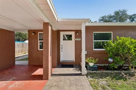 4727 W Anita Boulevard Tampa FL 33611