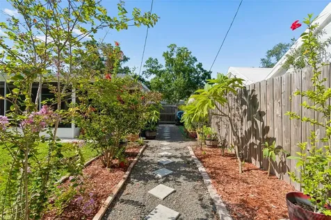 4727 W Anita Boulevard Tampa FL 33611