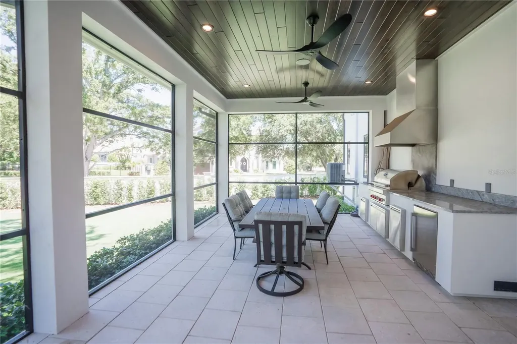 4402 W Beach Park Drive Tampa FL 33609