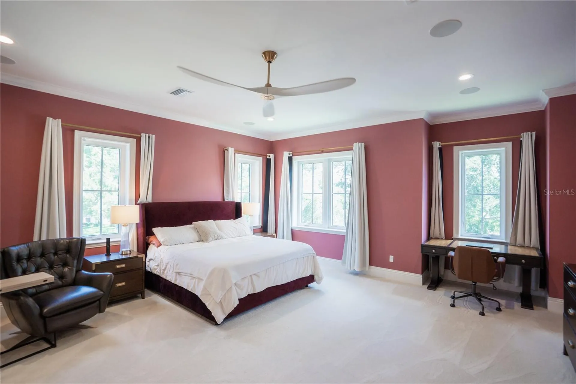 4402 W Beach Park Drive Tampa FL 33609