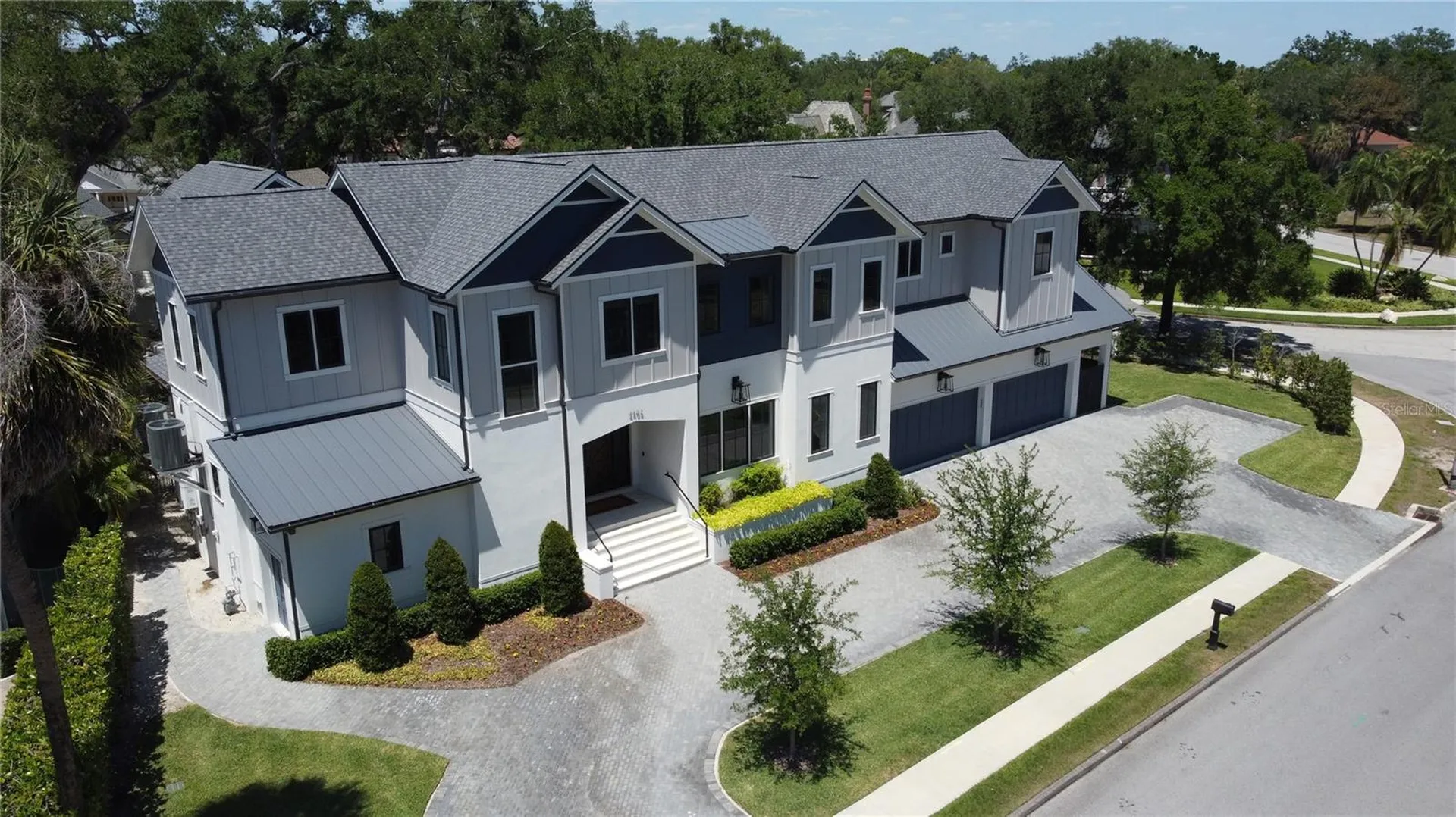 4402 W Beach Park Drive Tampa FL 33609