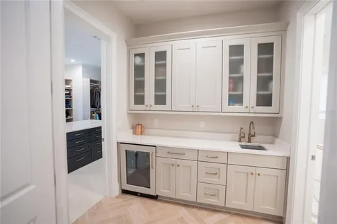 4402 W Beach Park Drive Tampa FL 33609