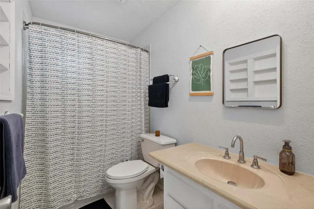 4536 Simmons Road Orlando FL 32812