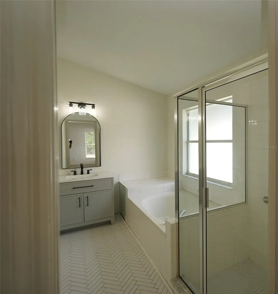 1714 Staysail Drive Valrico FL 33594