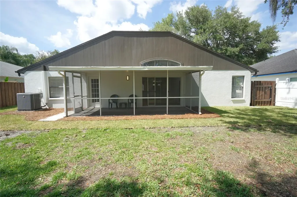 1714 Staysail Drive Valrico FL 33594