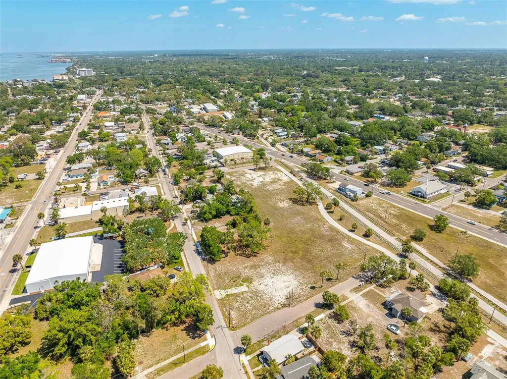 611 Palm Bluff Street Clearwater FL 33755