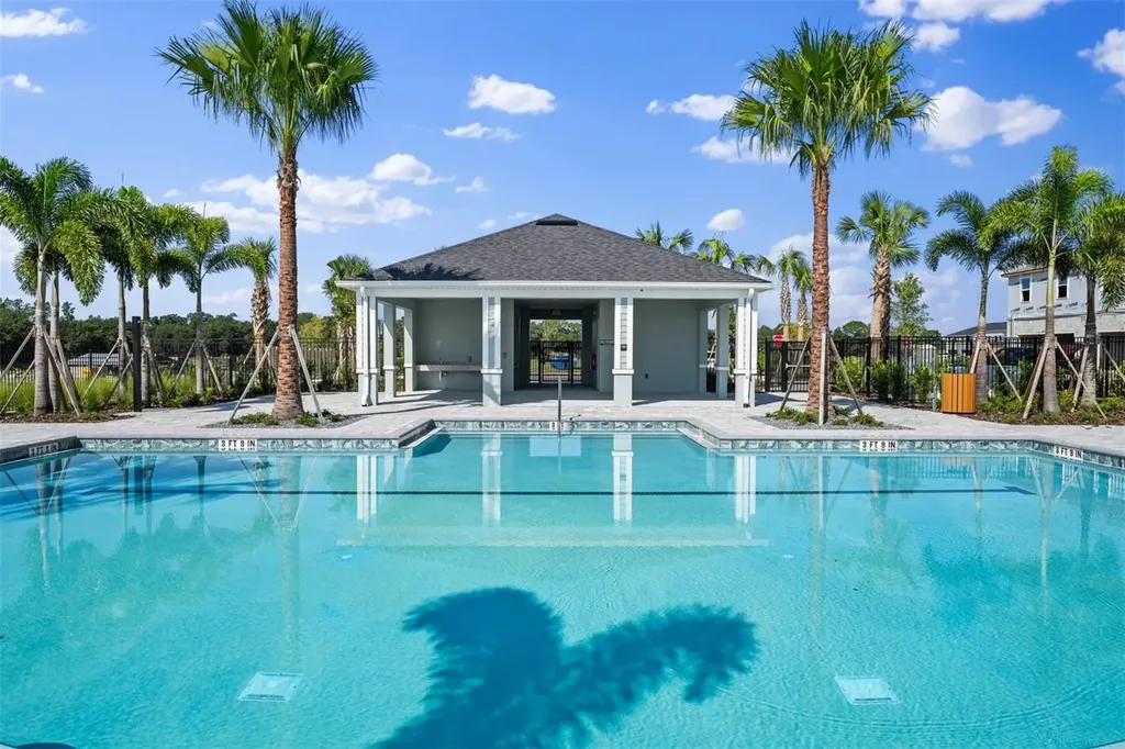 5156 Greenshade Grove Avenue Apopka FL 32703