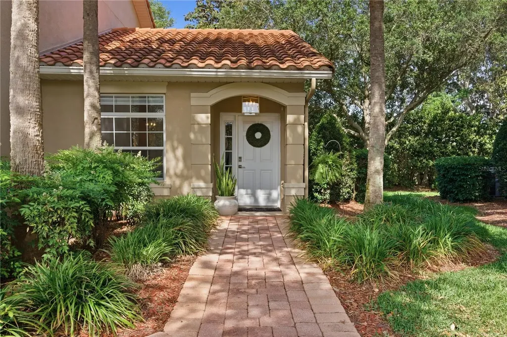 5425 Admiral Way Oxford FL 34484