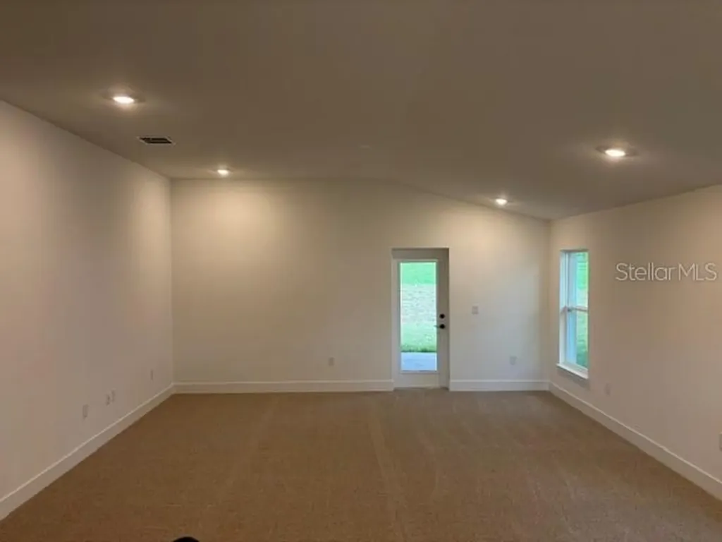 255 Verny Grove Lane Leesburg FL 34748