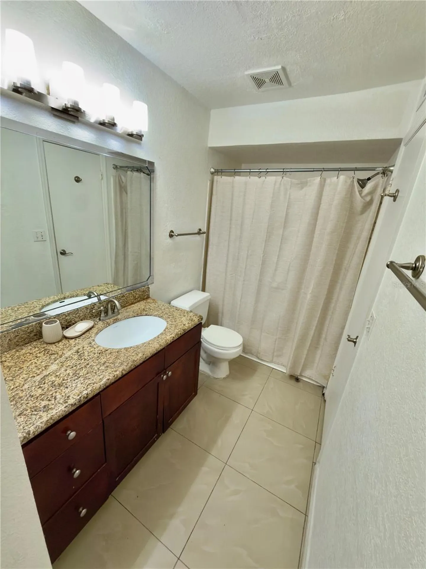 5152 Conroy Road Orlando FL 32811