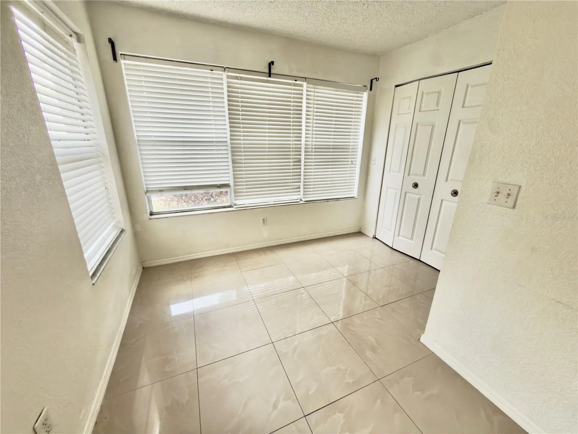 5152 Conroy Road Orlando FL 32811