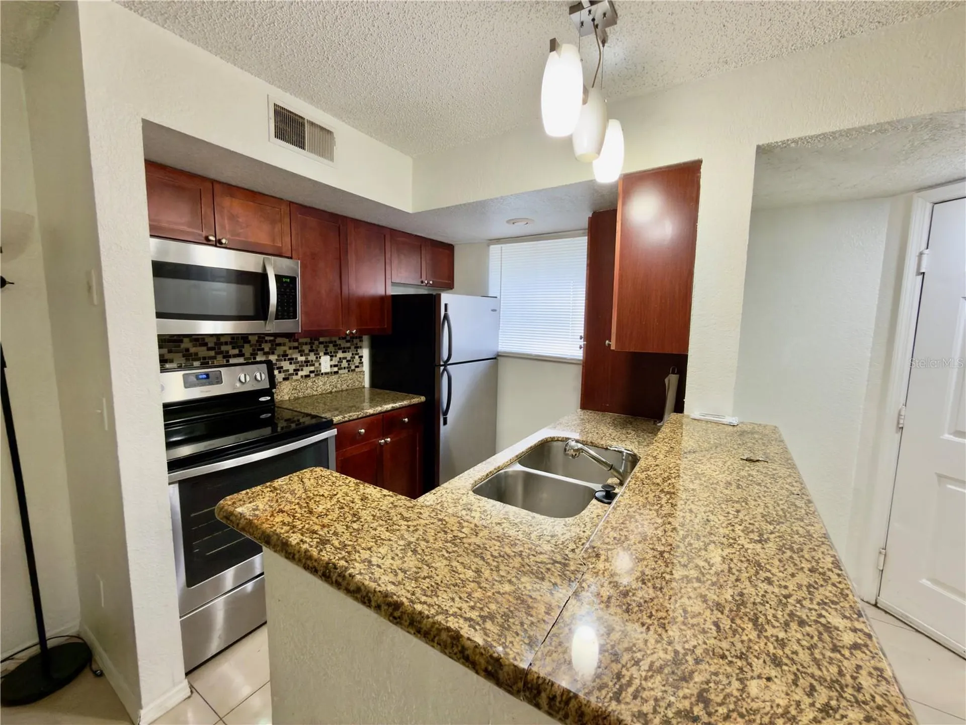 5152 Conroy Road Orlando FL 32811