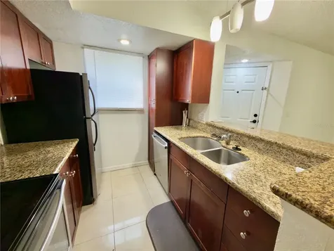 5152 Conroy Road Orlando FL 32811