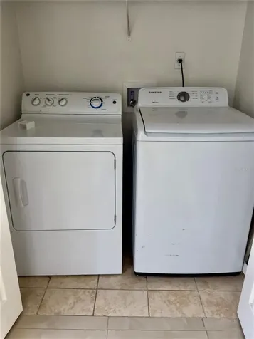 5152 Conroy Road Orlando FL 32811