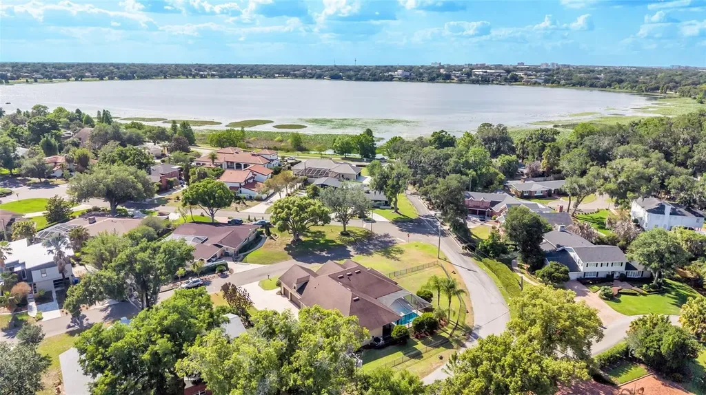 2012 Benford Avenue Lakeland FL 33803