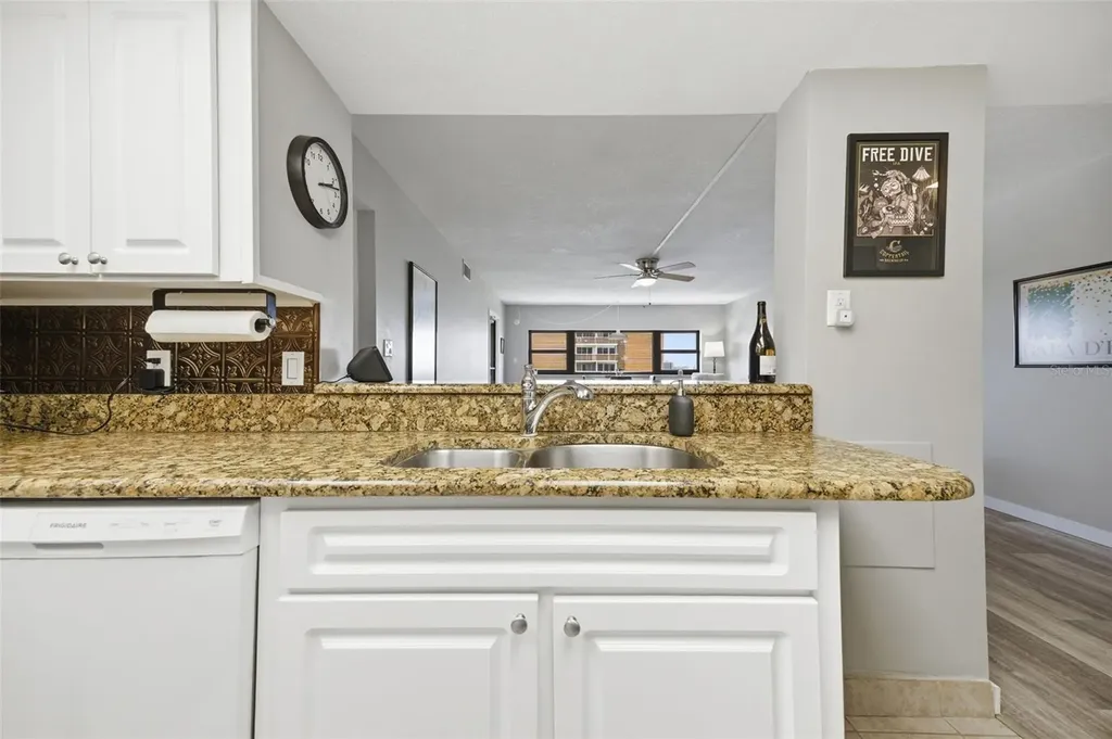 4141 Bayshore Boulevard Tampa FL 33611