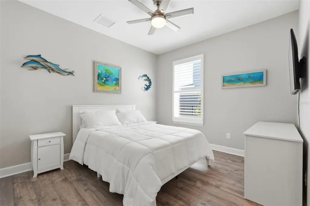 33805 Castaway Loop Wesley Chapel FL 33543