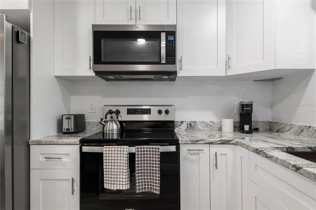 1160 7th Street S Safety Harbor FL 34695